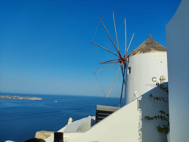 Santorini: Private Sightseeing Tour with Local Guide - Price and Logistics: A Fair Deal for Quality