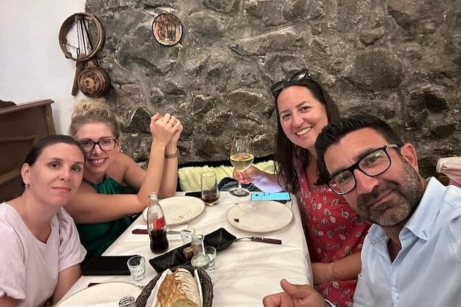 Santorini Private Tour - Colors of Santorini - FAQ