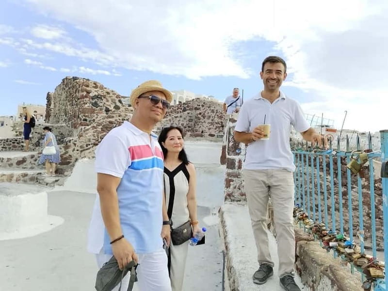 Santorini: Private Tour Experience with Breathtaking Views - Key points / Takeaways