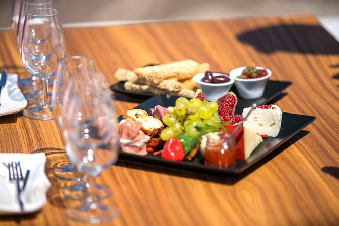 Santorini Private Wine Tour - Exploring the Itinerary in Detail