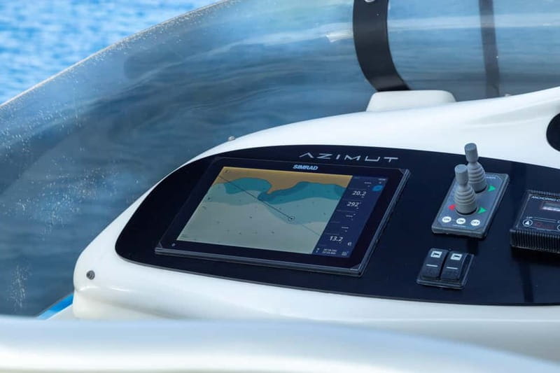 Santorini: Private Yacht Experience of Timeless Elegance - Key points / Takeaways