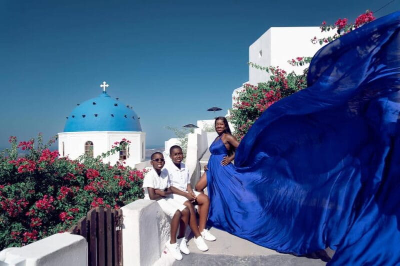 Santorini: Proposal Photoshoot l Private Entry to blue Dome - FAQs