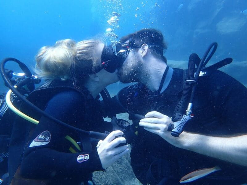Santorini: Scuba Diving - FAQ: Your Questions About Santorini Scuba Diving Answered
