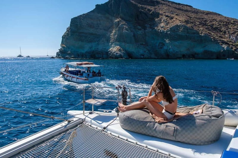 Santorini: Semi-Private Sailing Cruise Day & Sunset/max 15 p - Key points / Takeaways