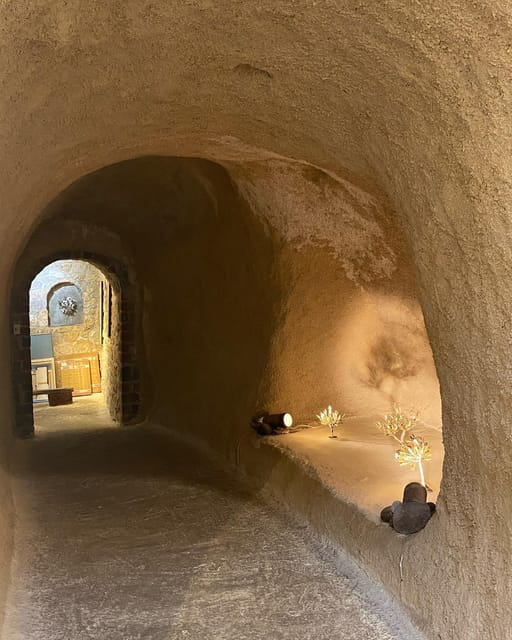 Santorini: Wine tasting in 3 Wineries and a Greek Meal group - Key points / Takeaways