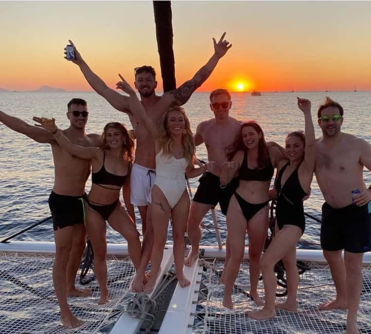 Santorini:All-inclusive Catamaran Cruise with Thirassia Stop - An In-Depth Look at the Santorini Catamaran Experience