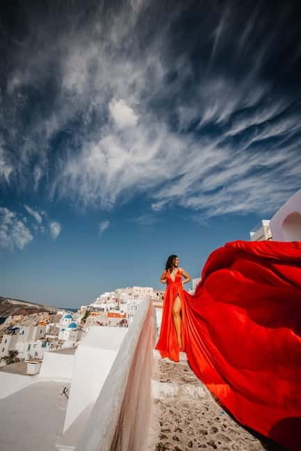 Santorini:Flying Dress shoot with Professional photographer - Discovering the Magic of Santorini in a Flying Dress: A Detailed Look