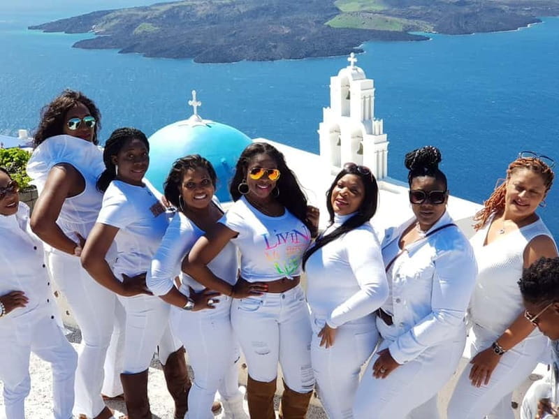 Santorini:Private Top Highlights & Hidden Gems Tour - Exploring Santorini: The Ultimate Private Highlights & Hidden Gems Tour