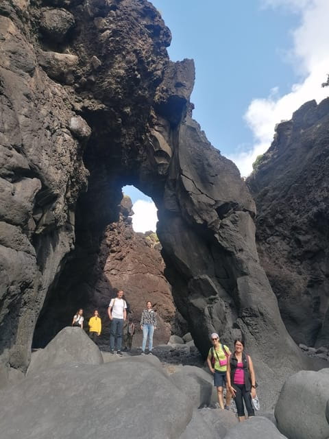 São Jorge Island Tour with Snorkeling and Hike Add-Ons - Tasting Local Flavors and Cultural Insights