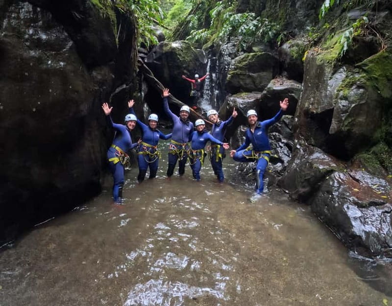 São Miguel: AdventurePark Canyoning Salto do Cabrito, Azores - FAQ