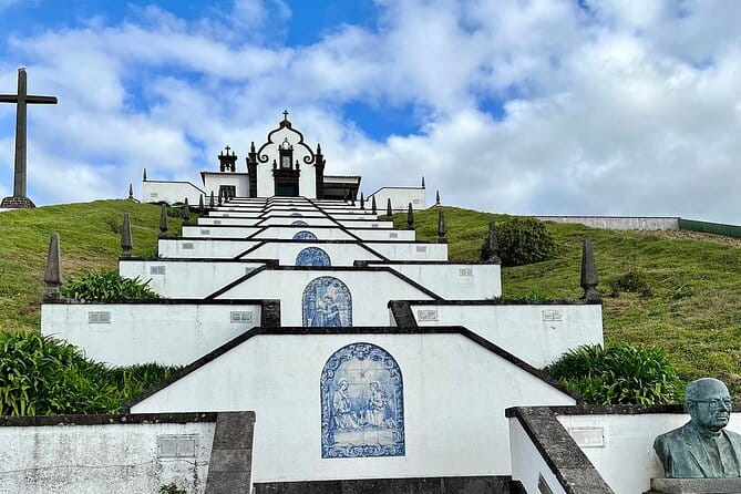 Sao Miguel East Exclusive : Full-Day Guided Tour ( Including Lunch) - Who Would Enjoy This Tour Most?