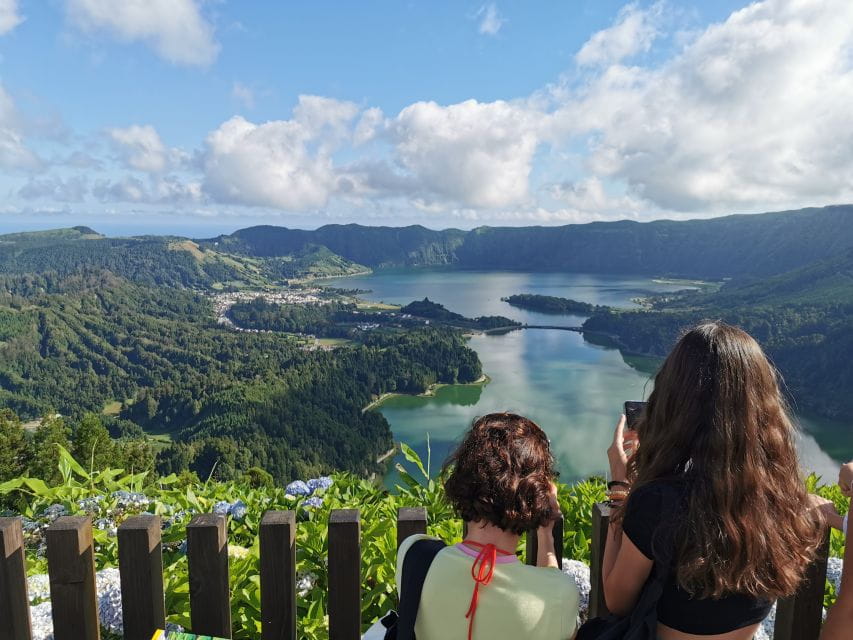 São Miguel Island: 2-Day Guided Island Tour With Meals - Important Information