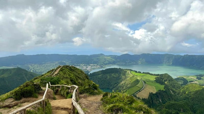 São Miguel: Sete Cidades & Pineapple Plantation Tour - Key Points / Takeaways