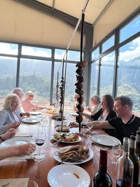 São Vicente Vineyard Visit With Traditional Lunch - The Experience’s Practical Details: What You Need to Know