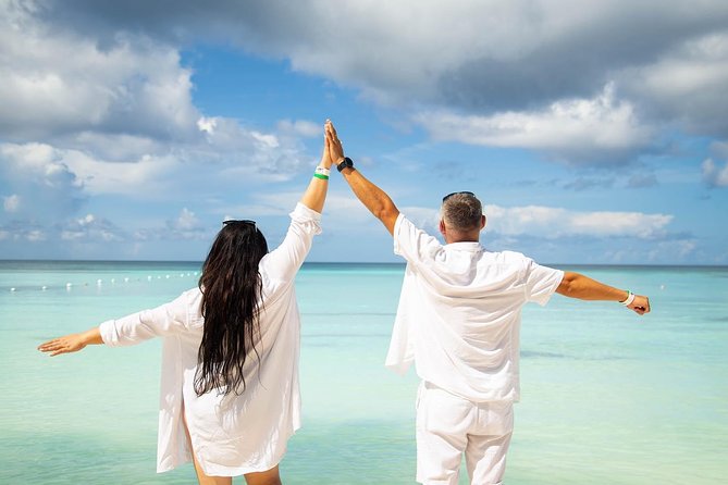 Saona Island Day Trip + Lobsters & Wine Included - Inclusions and Whats Covered