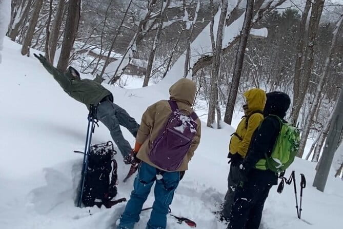 Sapporo Private Sightseeing Tour in Onsen With Special Package - Onsen Experiences