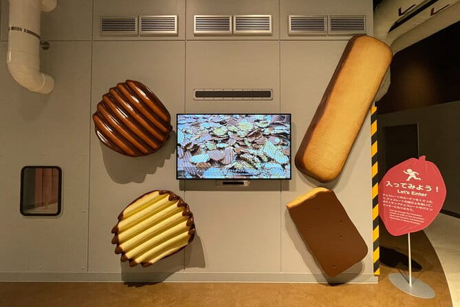 Sapporo Privete Tour: Royce Town, Autumn Foliage, Sunset Viewing - Sunset Viewing at Cassiopeia Hill