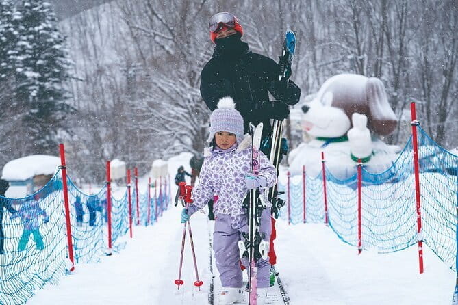 Sapporo Tour: Skiing & Snow Play Only 30 Min From the City Center - Pickup Logistics and Snowwear Delivery