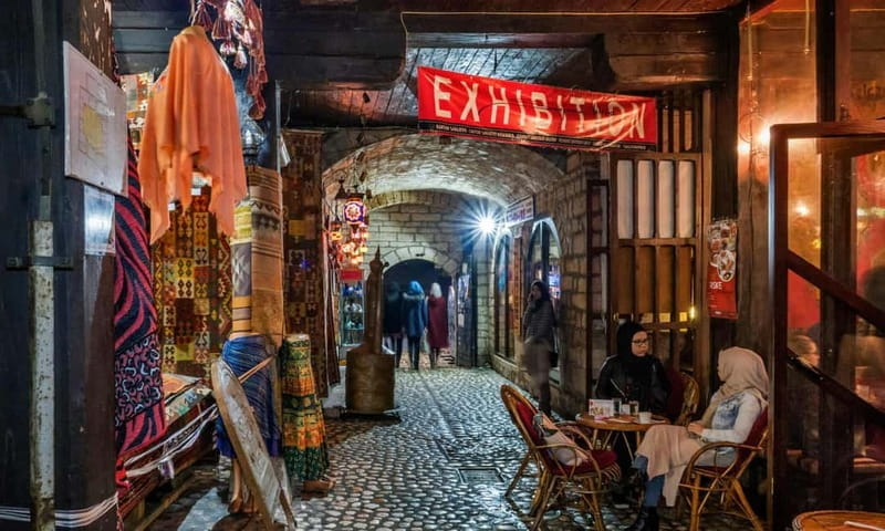 Sarajevo: Nighttime City Highlights Walking Tour - A Nighttime Stroll Through Sarajevo’s Heart