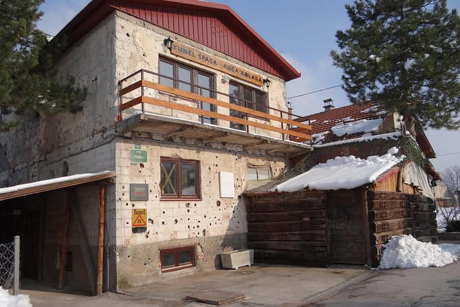 SARAJEVO SIEGE TIMES '92-'95 / Sarajevo Roses & Tunnel of Hope / - Who Will Love This Tour?