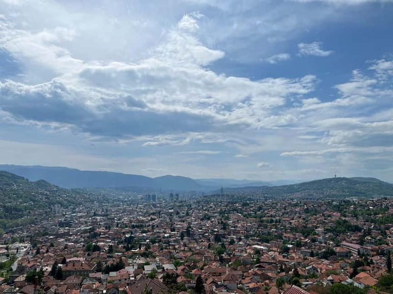 Sarajevo: Sunset Picnic with Wine or Beer Tasting and Snacks - The Return and Practicalities