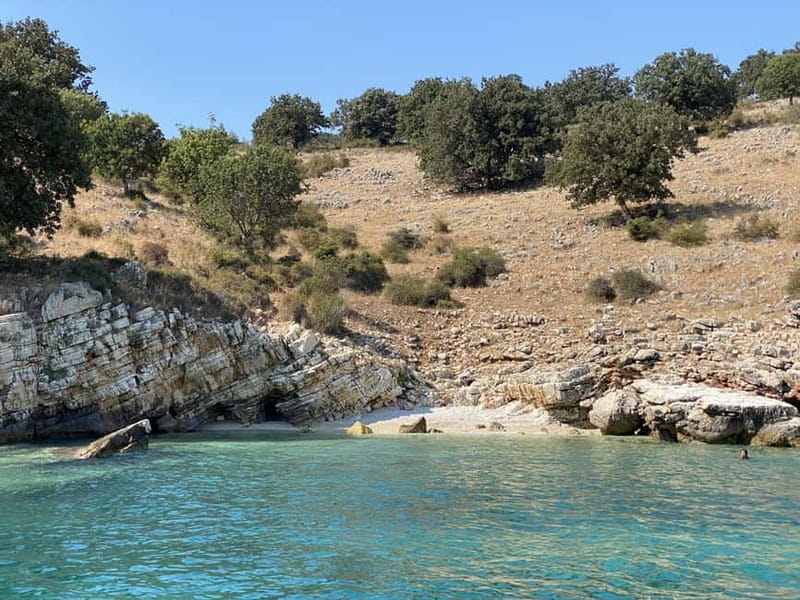 Saranda: Boat Tour to 6 Destinations + Free Drink & Umbrella - FAQ