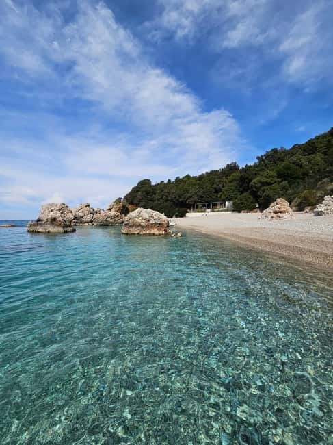 Sarandë: Boat Tour to Kroreza with Snorkelling and Umbrella - Authenticity and Overall Value