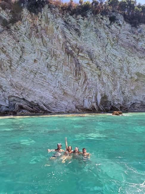 Sarande : Private boat tour to Krorëza beach & local tasting - The Sum Up