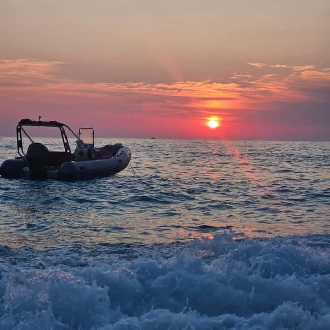 Sarandë: Sunset boat tour with local wine - FAQs