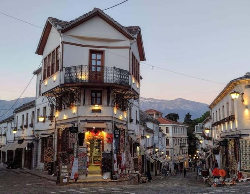 Sarandë: Tour Gjirokaster,Blue Eye & Lekursi Castle - Exploring Gjirokaster: A Step Back in Time