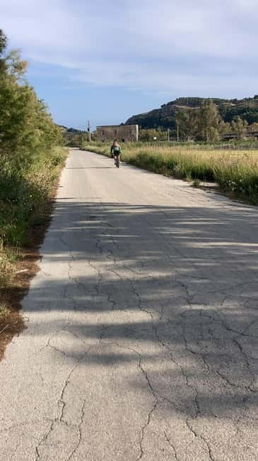 Scala Dei Turchi: E-BIKE TOUR Hidden beaches, sea, relaxation [+SNORKELING] - Price and Logistics