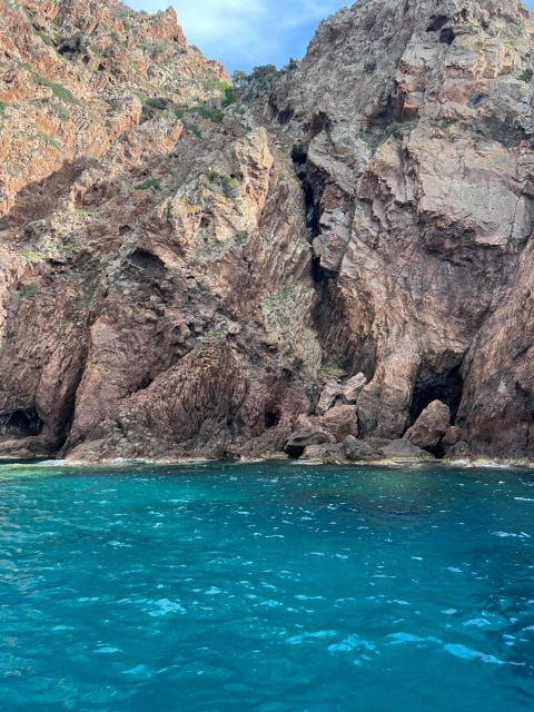 Scandola, Piana & Girolata - Languages Offered