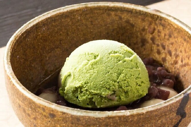 Scenic Tour of Kuroki and Nakayama Wisteria in Fukuoka YokaBus - Accessibility Features