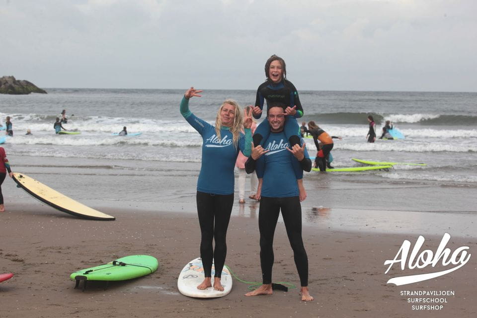 Scheveningen Beach: 1,5 Hour Surf Experience for Families - Whats Included