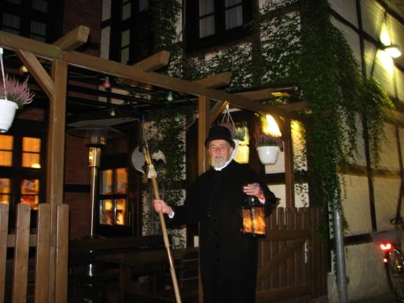 Schwerin: Tour with the Night Watchman - Exploring Schwerin: A Nighttime Perspective