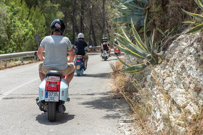 Scooter and Motorbike Rental to Explore Mallorca - Unique Insights from Reviews