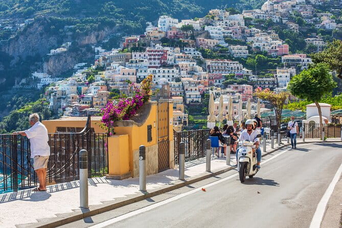 Scooter rental to visit the Amalfi Coast - Exploring the Amalfi Coast on a Scooter: An In-Depth Review