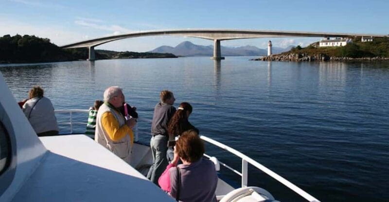 Scottish Highlands: Isle of Skye Glass-Bottom Boat Tour - The Experience in Detail: What to Expect on the Glass-Bottom Boat Tour