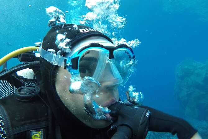 Scuba Diving Experience in Santorini - Included Scuba Equipment and Amenities