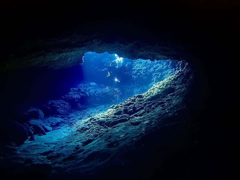 Scuba Diving - Tunnels & Caves - Cape Greco - private guided - FAQs