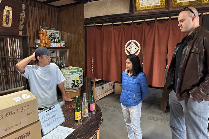 Sea and Ginjo Sake Adventure for Hiroshima Oyster Lovers - Key Points