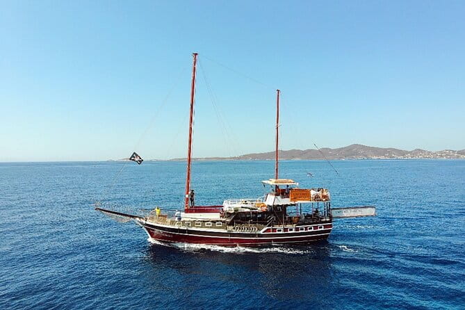 Sea Tour Blue Lagoon , Southern Paros Full day -port Alyki - What to Expect During the Cruise