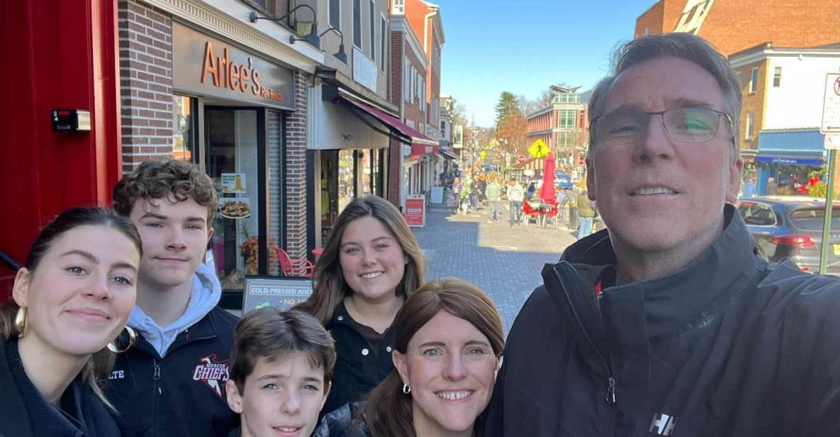 Seattle Scavenger Hunt - Key Points