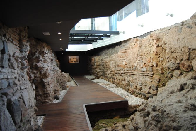 Secret Malaga Private Walking Tour - Practicalities and What to Expect