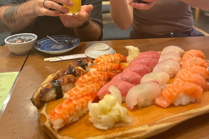 Secret Tsukiji: Uncover Hidden Food Spots Away From the Crowds - Experiencing the Art of Japanese Cuisine