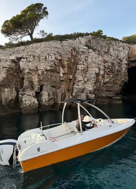 Secrets of Dubrovniks Coast: Speedboat Adventure - Who Would Love This Experience?