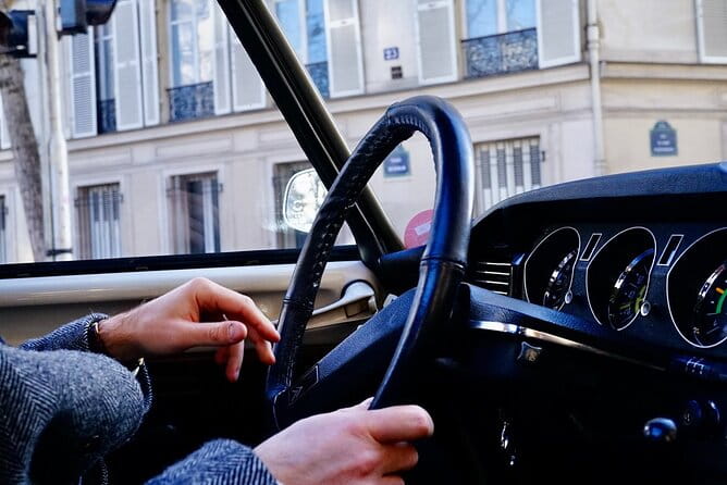 Secrets of Paris Tour in a Vintage Open-Top French Car Citroen DS - FAQs