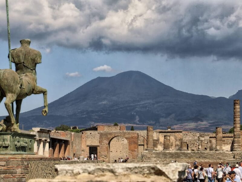 Secrets of Pompeii: Unforgettable Journey! - Key points / Takeaways