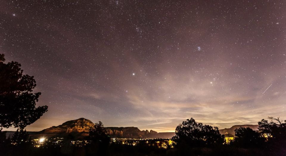 Sedona: Nighttime UFO & Stargazing Tour - Exploring the Night Sky