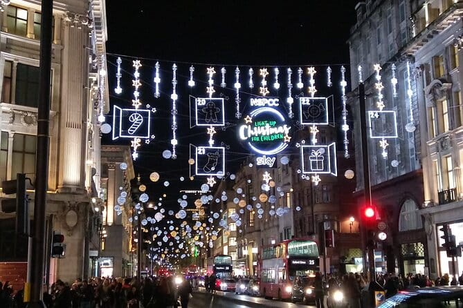 See London Christmas Lights Open-Top Bus Tour with guide - Exploring London’s Festive Streets from a Moving Perspective